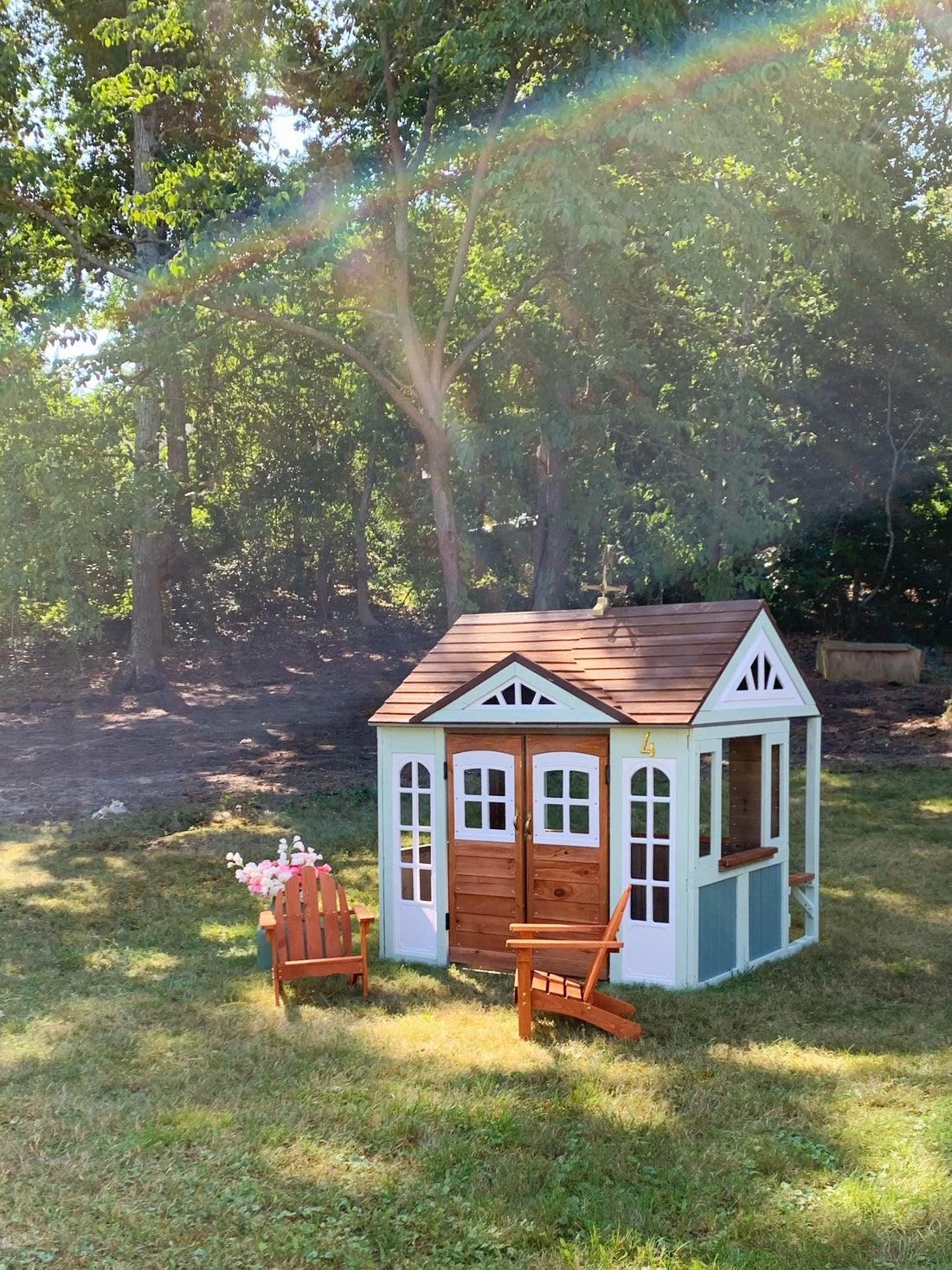 Little House On The Valley - PILLOWPIA