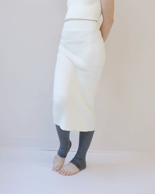#color_ivory
